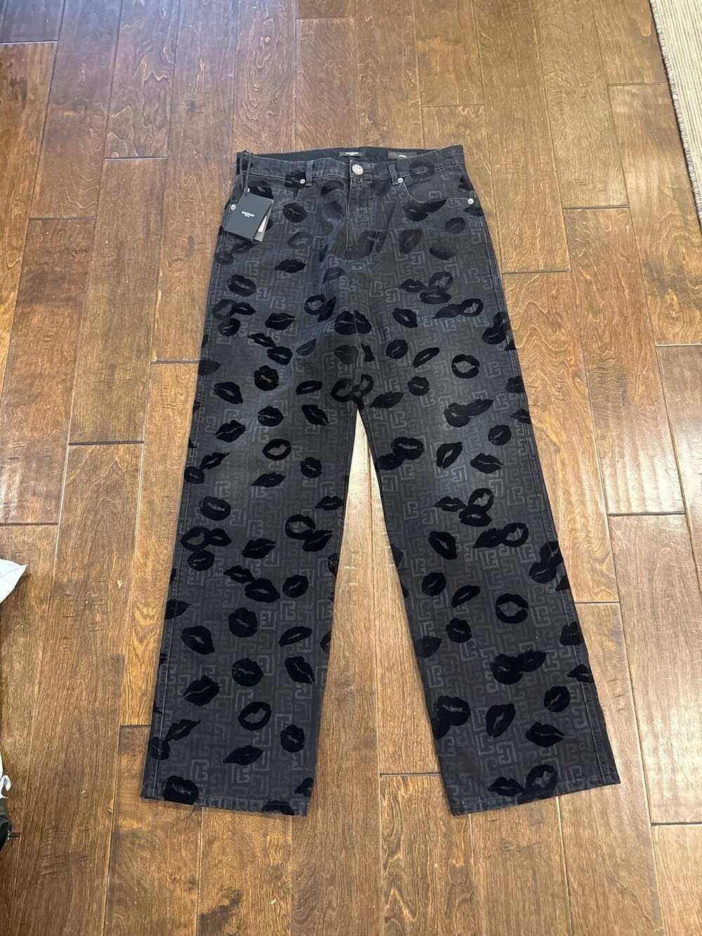 Balmain Monogram & Flock Kiss Loose Denim Pants Size 32